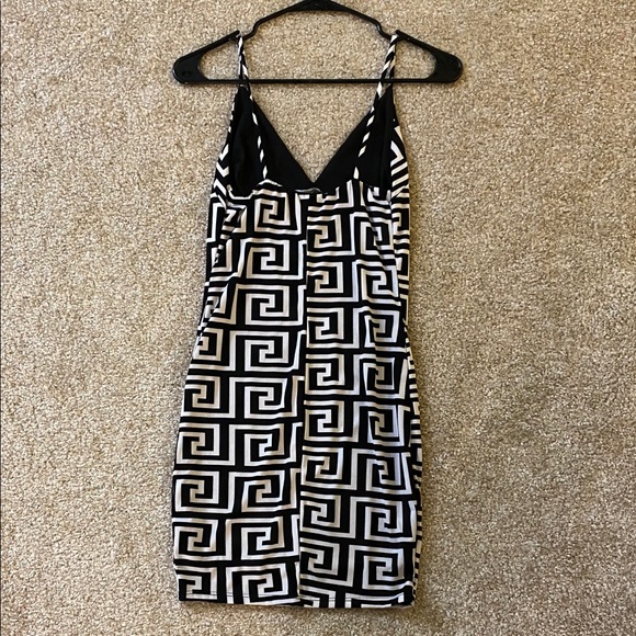 New Fashion Nova Sexy Black And White Mini Dress - Picture 6 of 7